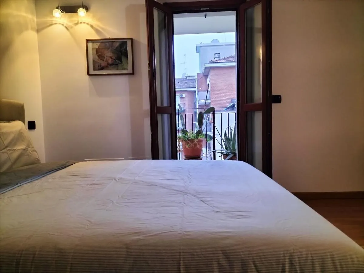 Apartment Casa Atene Milan Italy