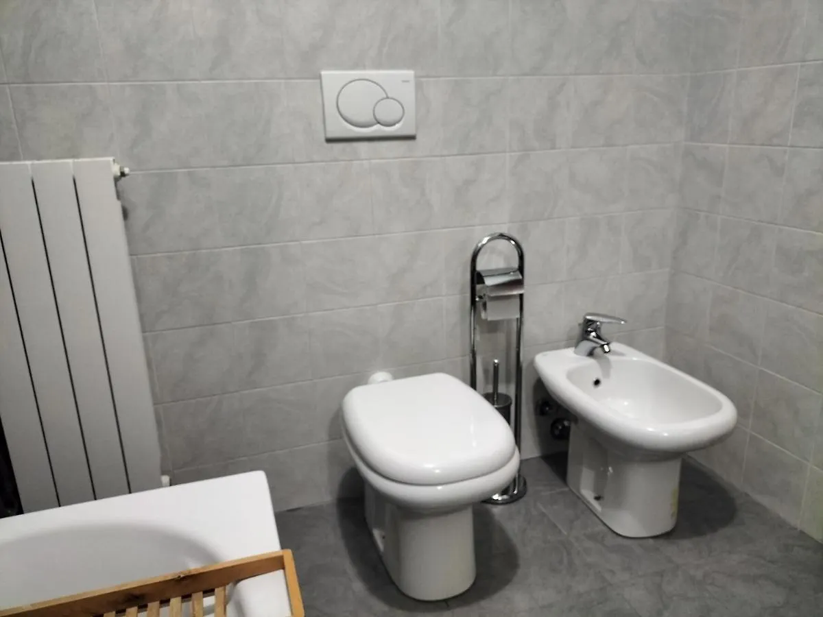 Apartment Casa Atene Milan